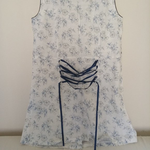Floral sleeveless tunic top, size S - Picture 2 of 9